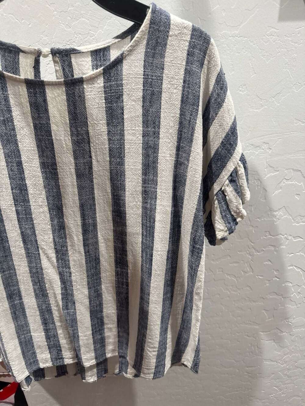 Whispers NY  Blue and White Vertical Striped Ruffle Sleeve Linen Blend Blouse